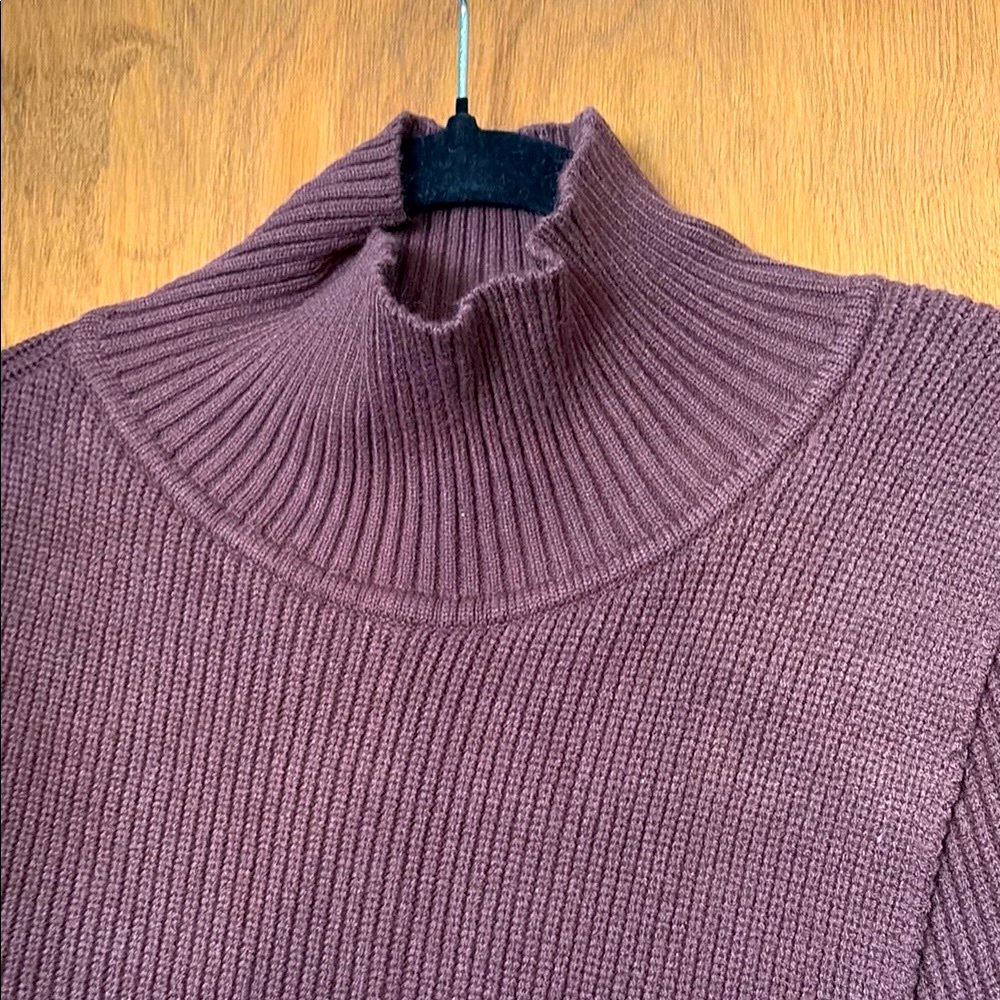 Elan Brown Women's Sweater - Picture 3 of 6